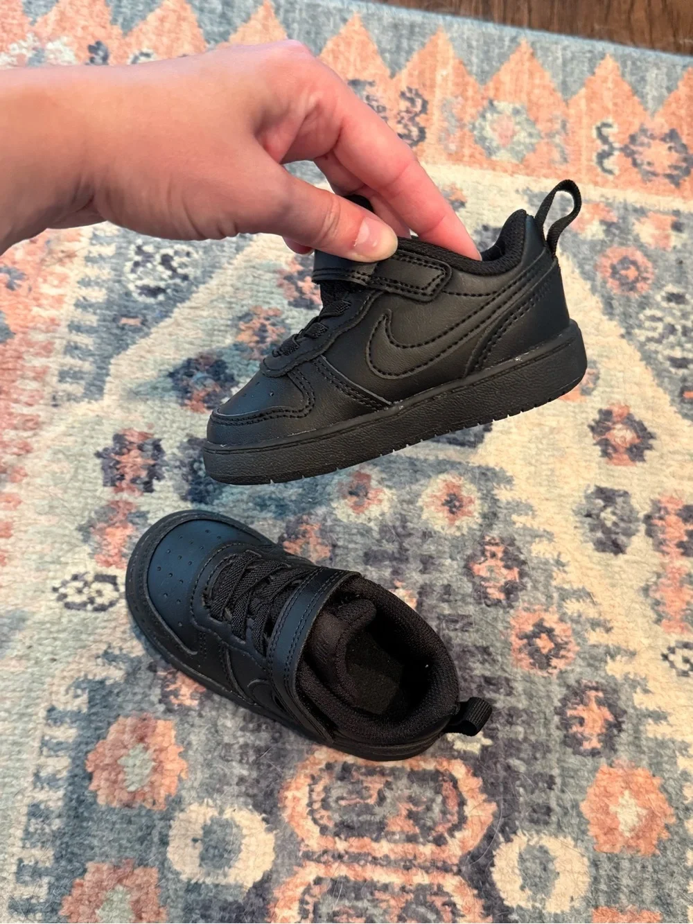 Nike Like new baby Court Borough shoes in an all-black